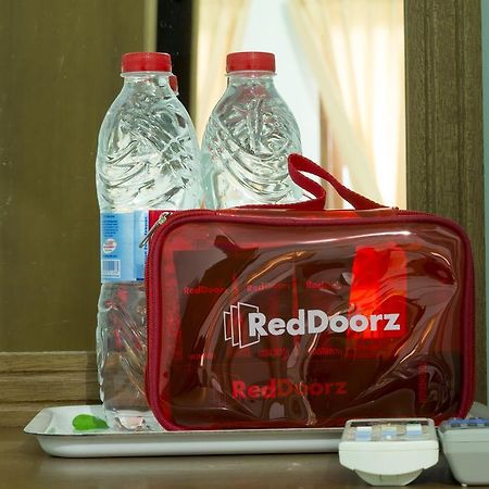 Reddoorz Near Raya Semer Чангу Екстер'єр фото